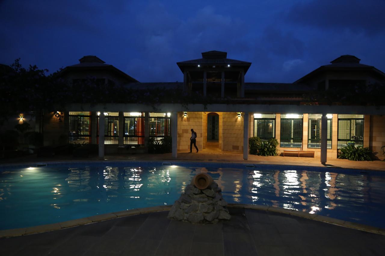 Sol Béni Hotel Abidjan Kültér fotó