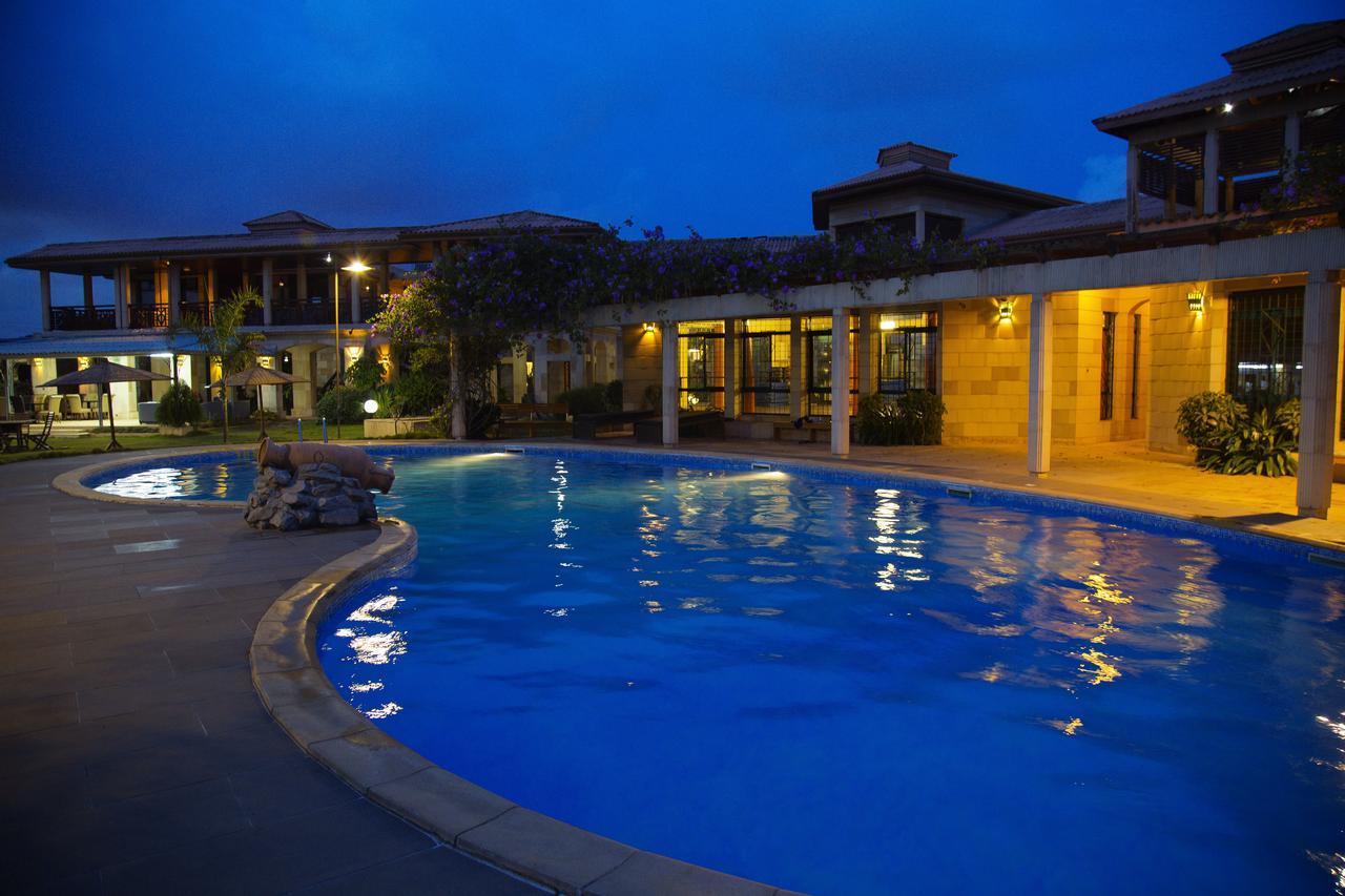 Sol Béni Hotel Abidjan Kültér fotó