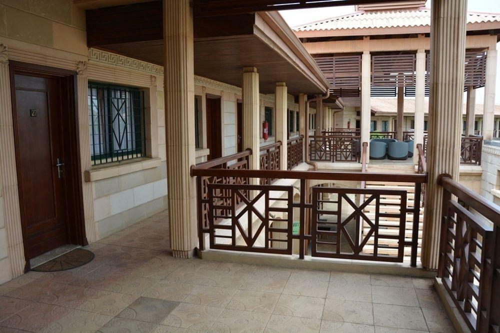 Sol Béni Hotel Abidjan Kültér fotó